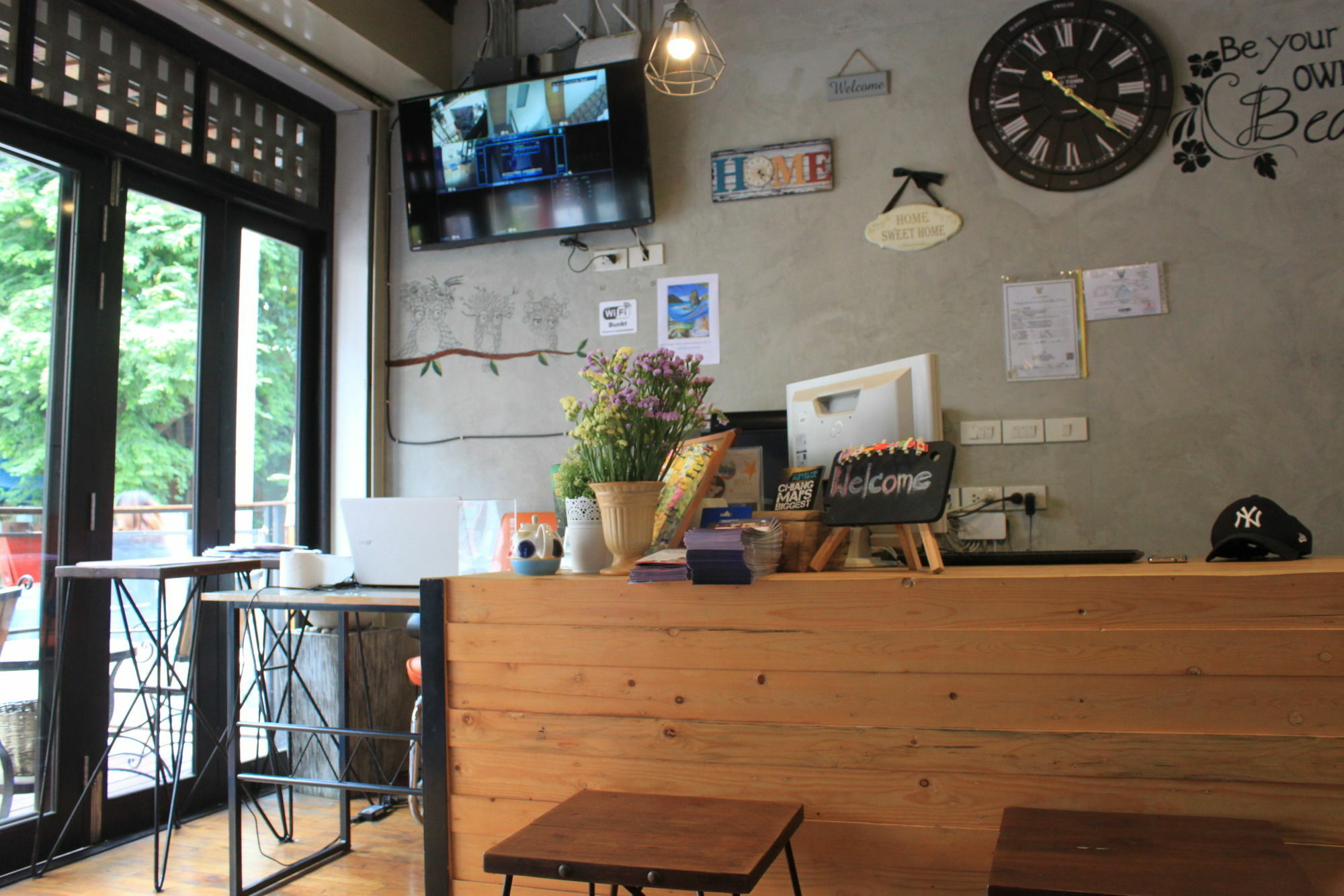 Bunk Boutique Chiangmai Hostel *